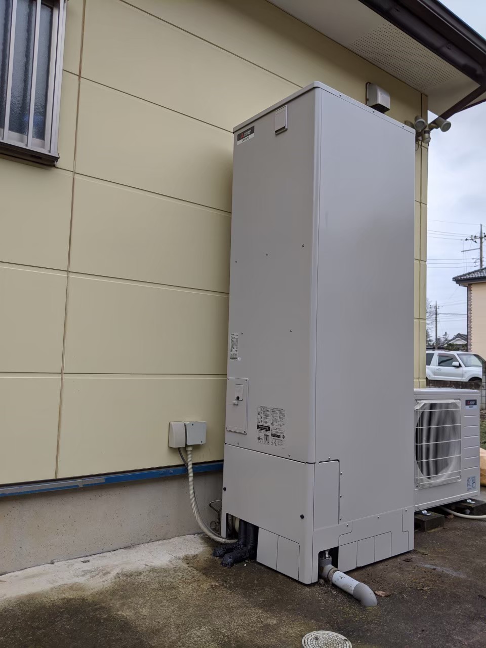 茨城県古河市エコキュート交換工事K様